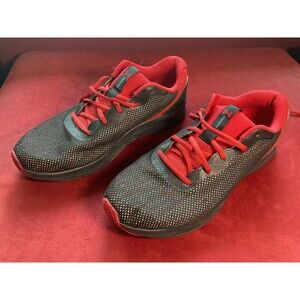 Under Armour Shadow 3024137-002 Running Shoes / Sneakers (Men’s Size 11) • EUC